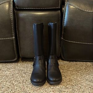 Girls black boots size 2